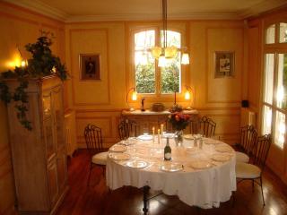 Villa de caractère 8 à 15p, 350 m2 - 15 mn Paris, 10 mn Versailles - La Celle-Saint-Cloud - 3