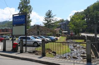 Bishop Inn Downtown Gatlinburg - 7