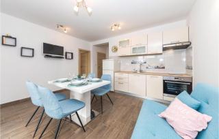 Gorgeous Apartment In Vinisce With Wifi - Vinišće - 4