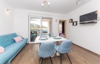 Gorgeous Apartment In Vinisce With Wifi - Vinišće - 3
