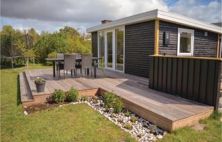 Two-Bedroom Holiday Home In Knebel - 5