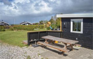 Two-Bedroom Holiday Home In Knebel - 3