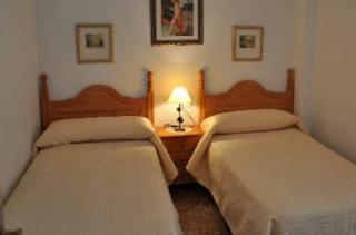 Apartamentos Herranz - Alcoroches - 1