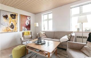 Three-Bedroom Holiday Home In Nexo - Neksø - 1