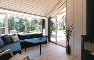 Three-Bedroom Holiday Home In Nexo - Neksø - 1