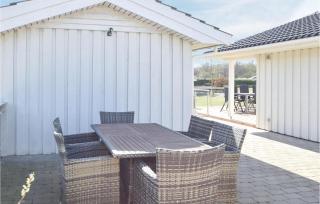 Holiday Home Pøt Strandby V Juelsminde Ix - 8