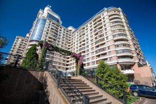 3к з підземним паркінгом в ЖК Дипломат Холл - 9