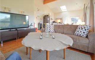 Three-Bedroom Holiday Home In Askeby - Askeby - 4