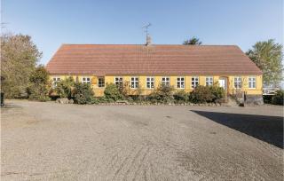 Buskegaard - Østermarie - 1