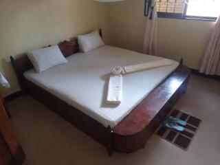 Jfour comfort zone hostel - 3