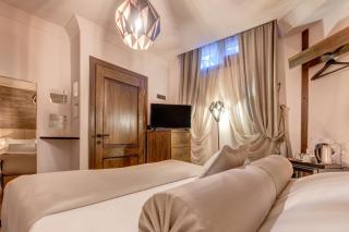 Parna Hotel - 8