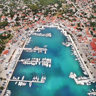 Apartment Dragana, Jezera, Island Murter - Jezera - 2