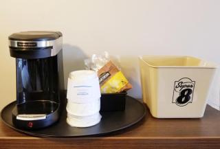 Super 8 by Wyndham Brandon MB - 8