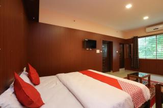 GRAND JP INN Near 2 km from Gundlupet bus stand - 2