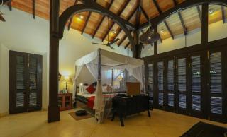 Sergeant House Boutique Villa & Private Beach - Unawatuna - 6