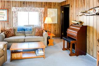 Scenic Bay Float Home Hideaway - Athol - 3
