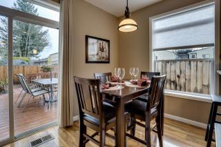 The Buxton - Troutdale - 7
