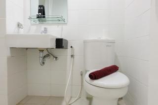 Modern City View Studio Apartment at Tuscany Residences By Travelio - 5