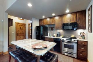 Tamarack Cottage - Donnelly - 8