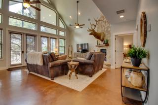 Elk Lodge - Buchanan Dam - 8