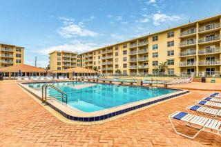 Sea Coast Garden - New Smyrna Beach - 9