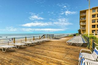 Sea Coast Garden - New Smyrna Beach - 4