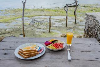Wooden Beach Sunset Cottages - Nusa Lembongan - 5