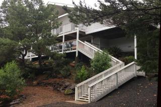 Hidden Luxury Beachfront Estate - 4