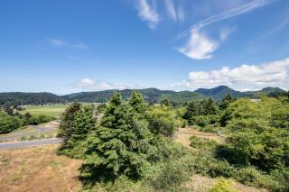 Romantic Views 4 Miles - 4