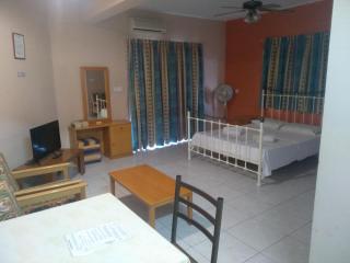 Rantzo Holiday Apartments - Pissouri - 8