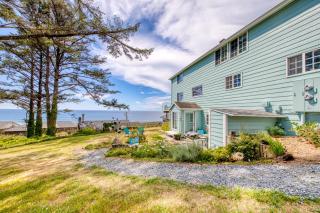 Hale Kaalawai Unit B - Oceanside - 0