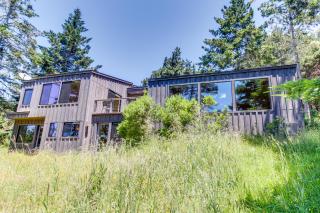 Tree-to-Sea Haven - Valley Crossing - 5