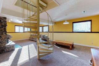 Meadows and Mountain Retreat - 6