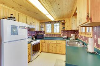 Avery West Shore Cabin - 1