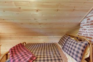 Beth's Lakeside Cabin - 7