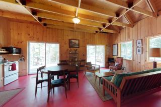 Sandbar Cabin - Rockwood - 8
