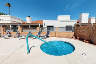 Scottsdale In-Town Villa - Scottsdale - 9