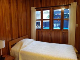 Hostal La Maison Canadiense - San Ramón - 8