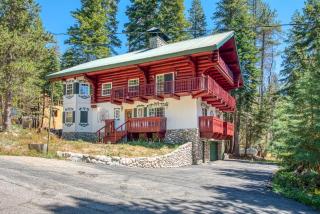 Vienna Villa - 3 Bed 3 Bath Vacation home in Shaver Lake - 0