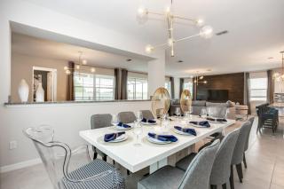 Jedi Temple! Take A Virtual Tour Private Pool! Villa - 2