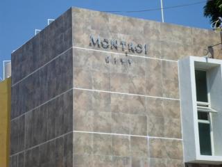 Hotel Montroi City - 7