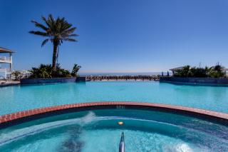 Suits Us - Galveston - 1