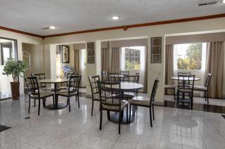 Baymont by Wyndham Oklahoma City Airport - Oklahoma City - 5