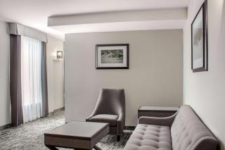 Chateau Moncton Trademark Collection by Wyndham - 2