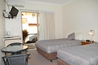Redland Bay Motel - 7