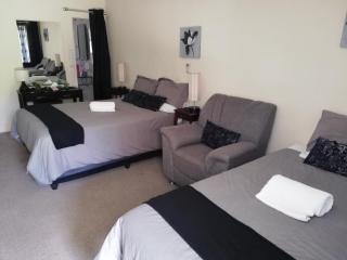 52 Oaks Guest House - Sasolburg - 5