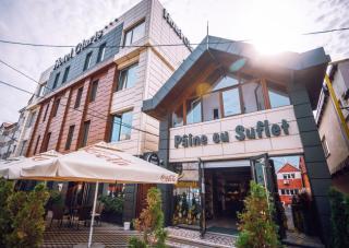 HOTEL GLARIS - Tîrgu Frumos - 8