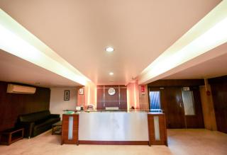 Lucky Hotel Goregaon - Bombay - 9