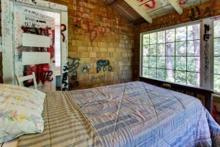 The Latourette House - 5