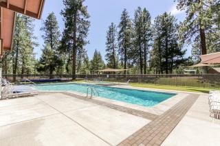 Sisters Tollgate Retreat with Hot Tub & WiFi - Sisters - 4